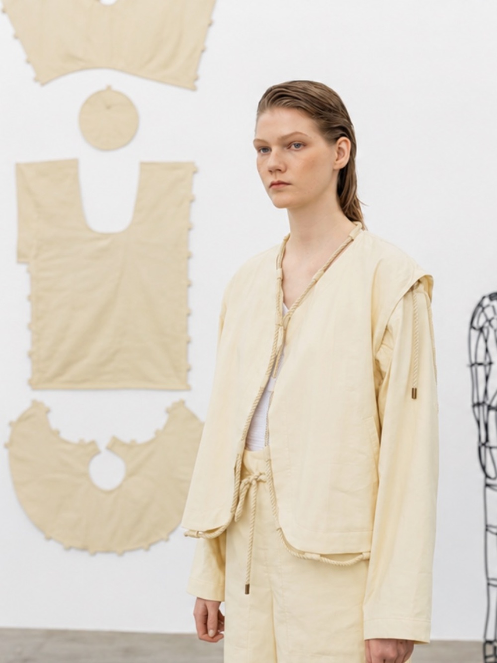 ISSEY MIYAKE Temporary Room Convertible Rope-Trimmed Jacket